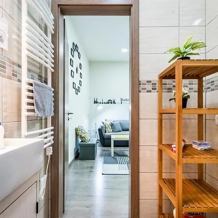 Paralello Universo-supercentral By Nw Appartement