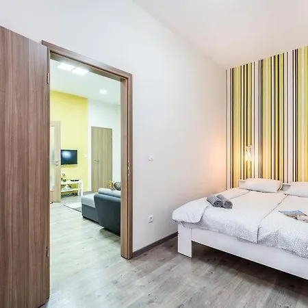 Apartment Paralello Universo-supercentral By Nw Budapest
